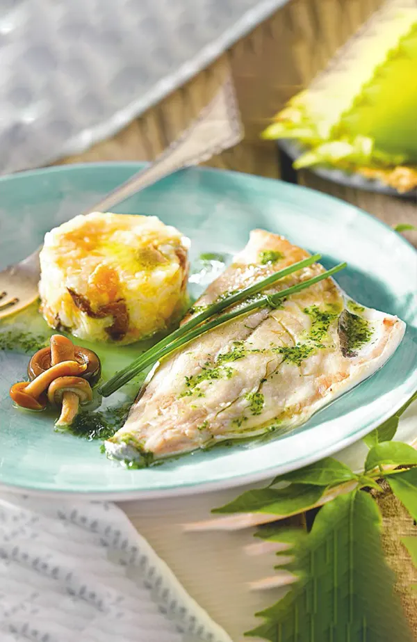 Dorada con arroz cremoso y setas